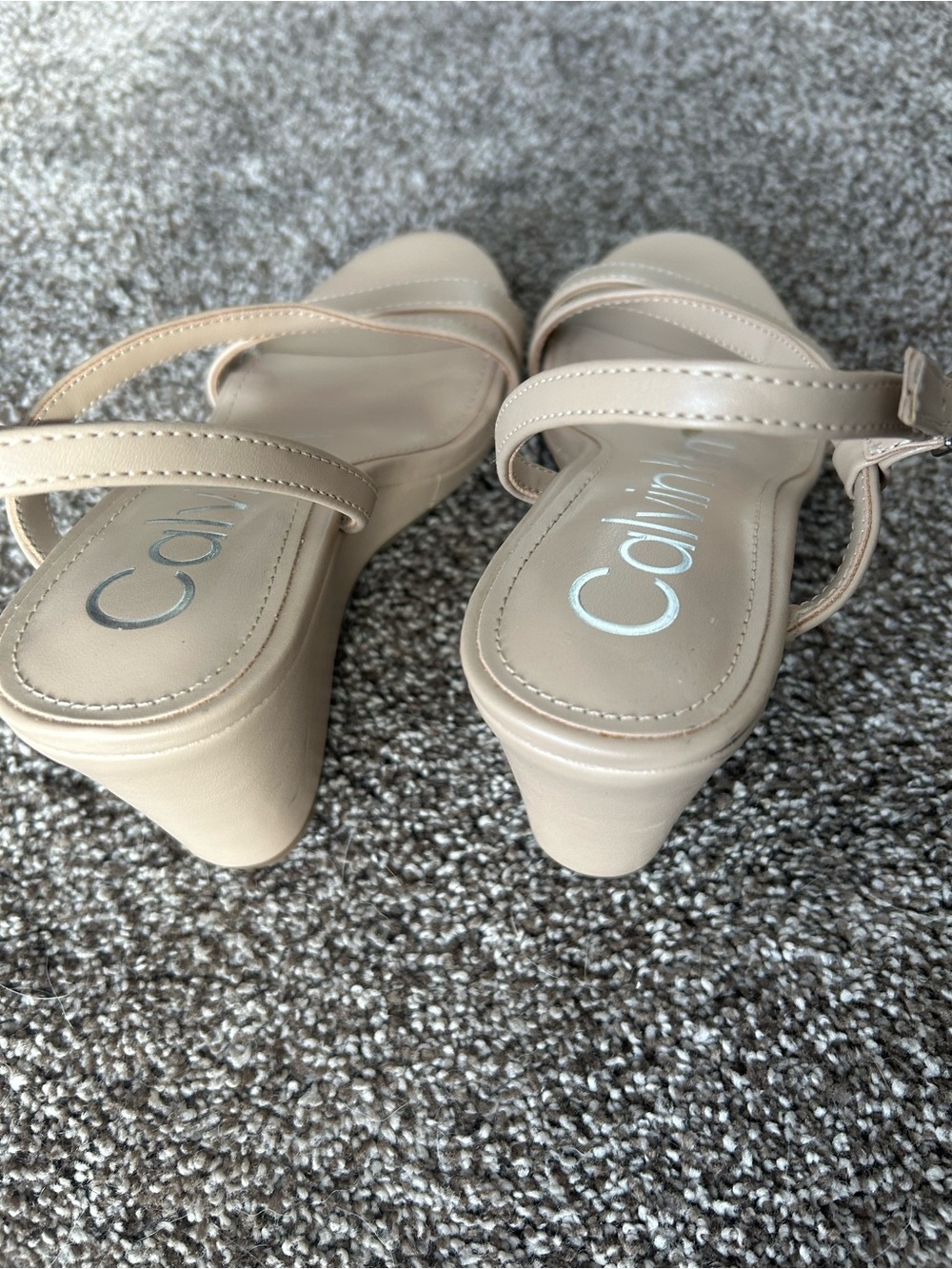 Calvin Klein Nude Beige Matte Finish  Slingback Wedge Sandals Size 6 1/2 - Picture 4 of 7